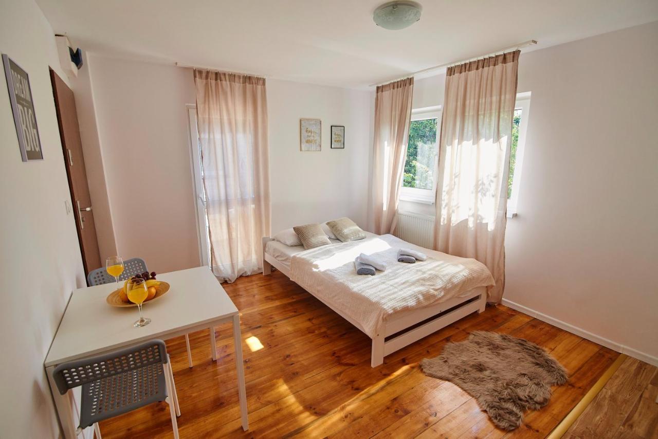 Regem Płońska Apartment *